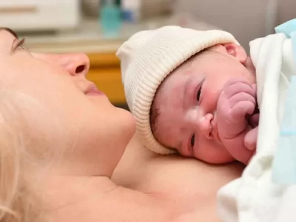 Epidural Doğum (Prenses Doğum) Nedir? Nasıl Yapılır?